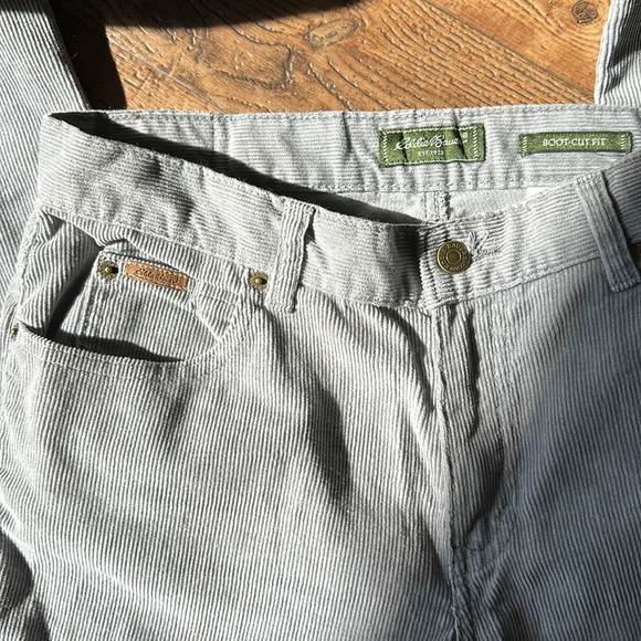 Eddie Bauer size 10 grey boot cut pants - Picture 2 of 5